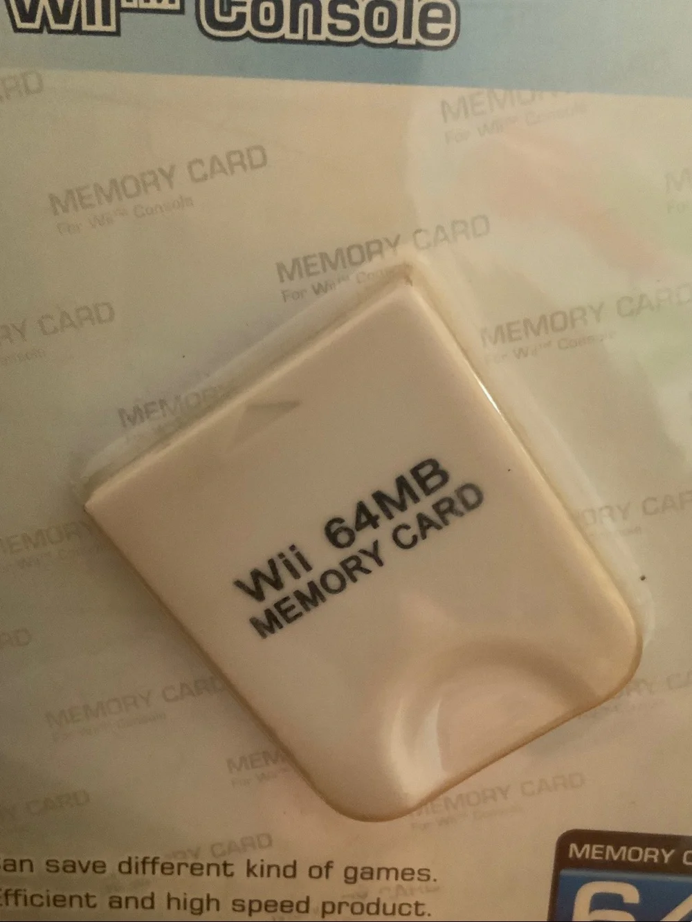 White Wii Memory Cards - 32MB & 64MB Pack